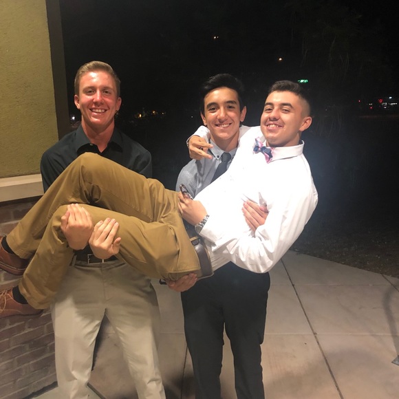 Meet your Posher, Joshua - Picture 1 of 1